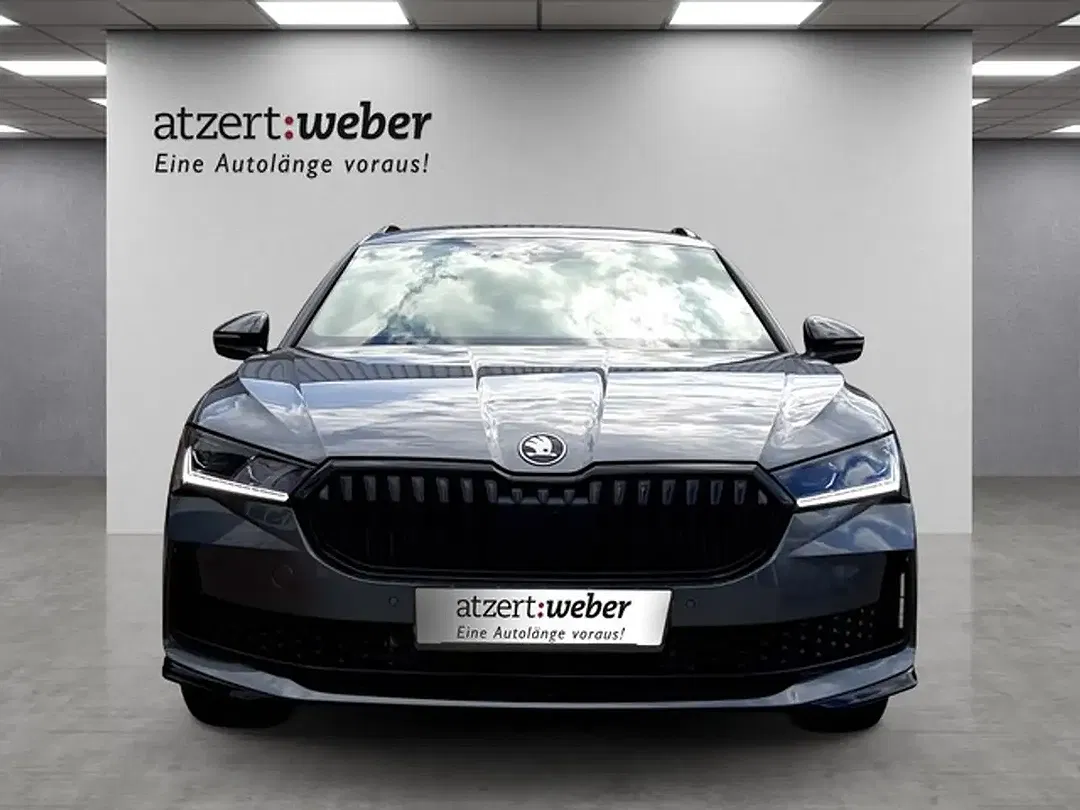 Skoda Superb - Thumbnail 3