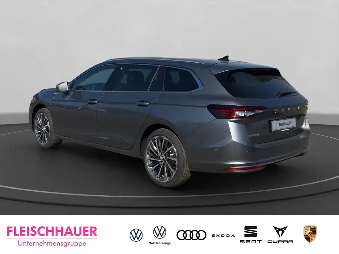 Skoda Superb - Thumbnail 4