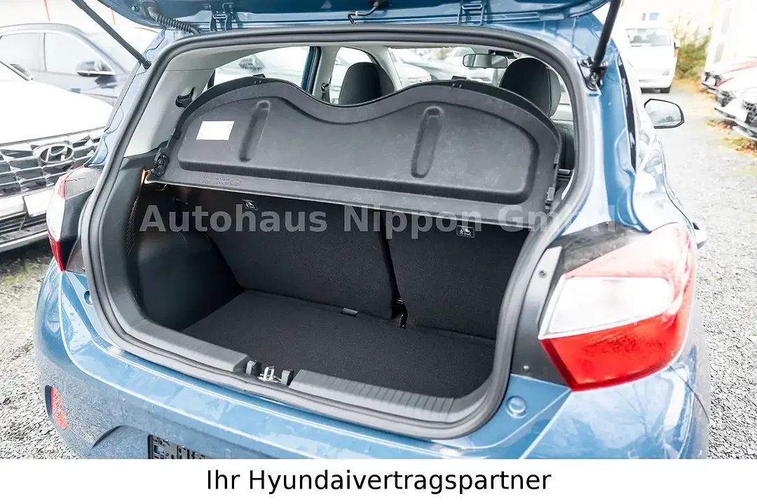 Hyundai i10 - Thumbnail 11