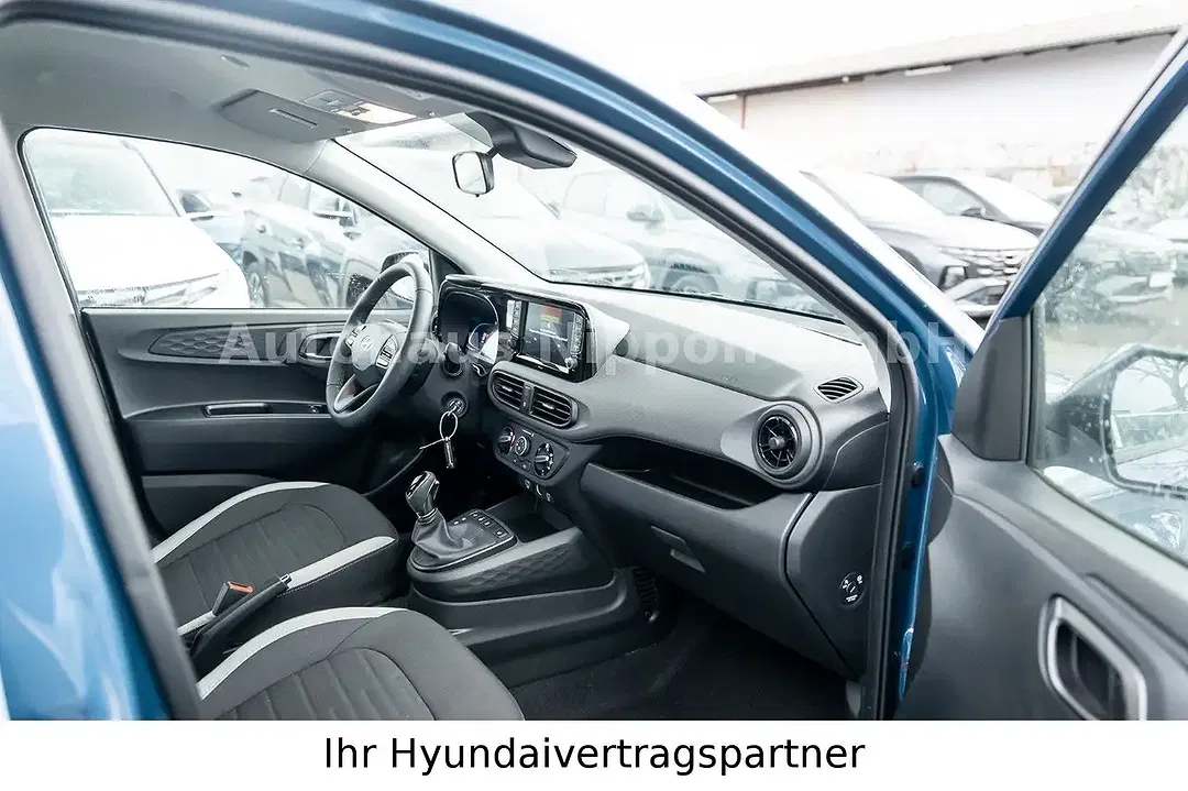 Hyundai i10 - Thumbnail 12