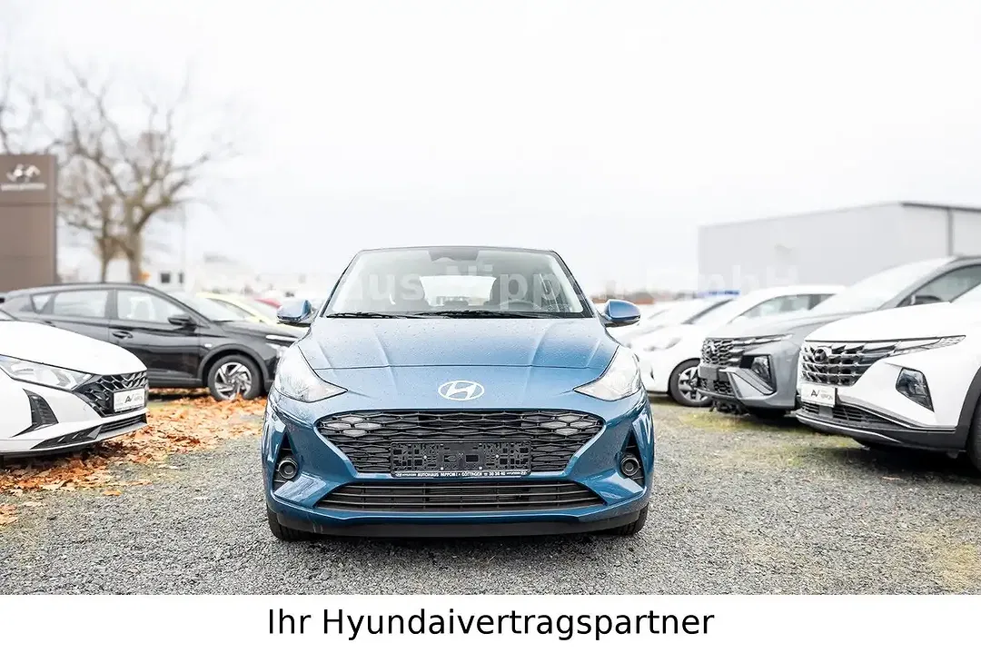 Hyundai i10 - Thumbnail 2