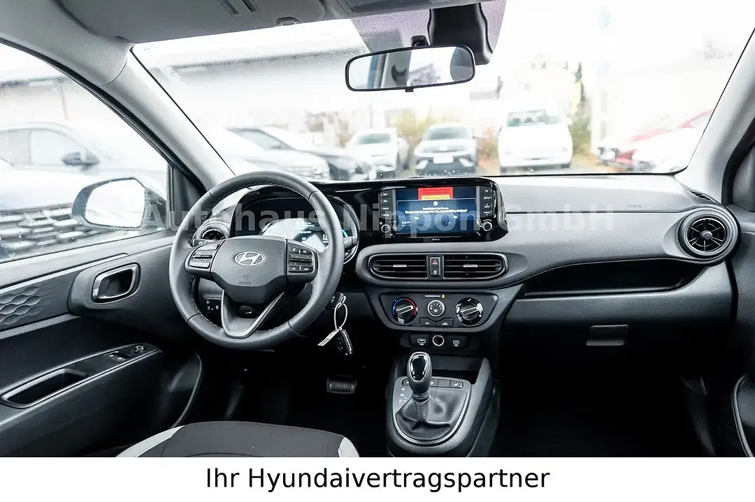 Hyundai i10 - Thumbnail 8