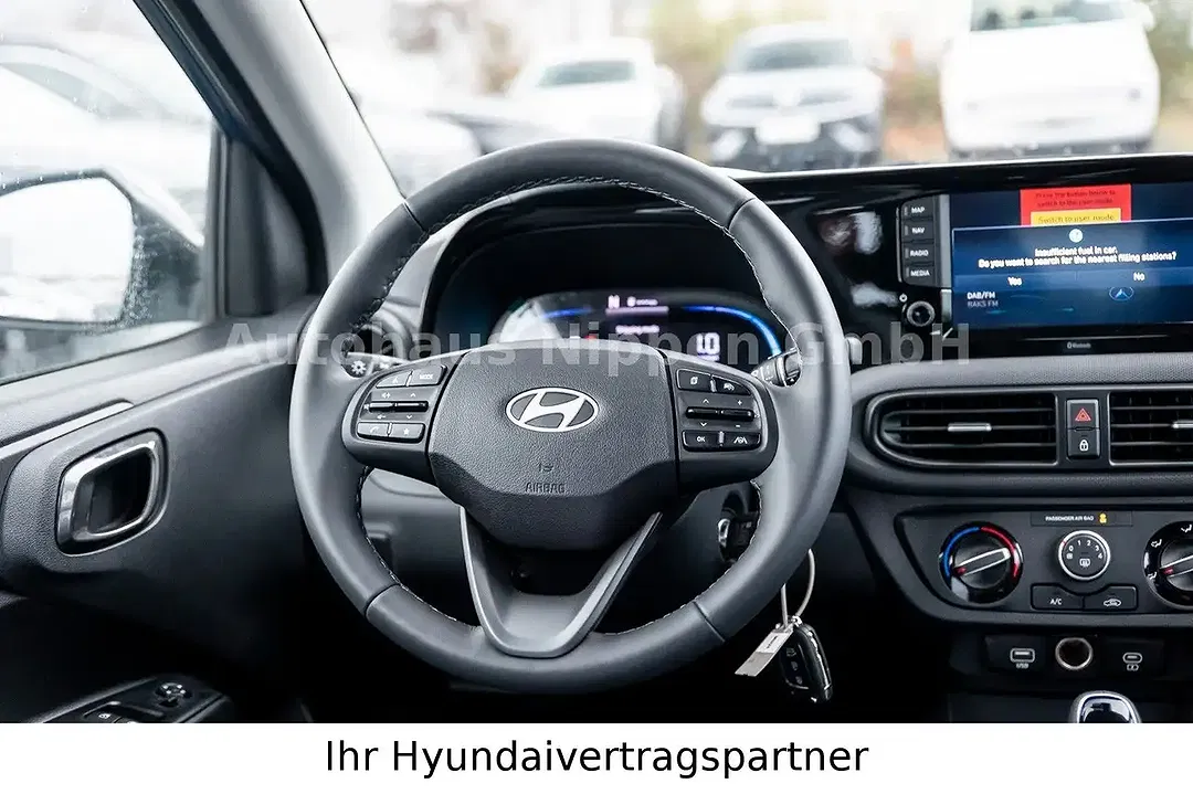 Hyundai i10 - Thumbnail 9