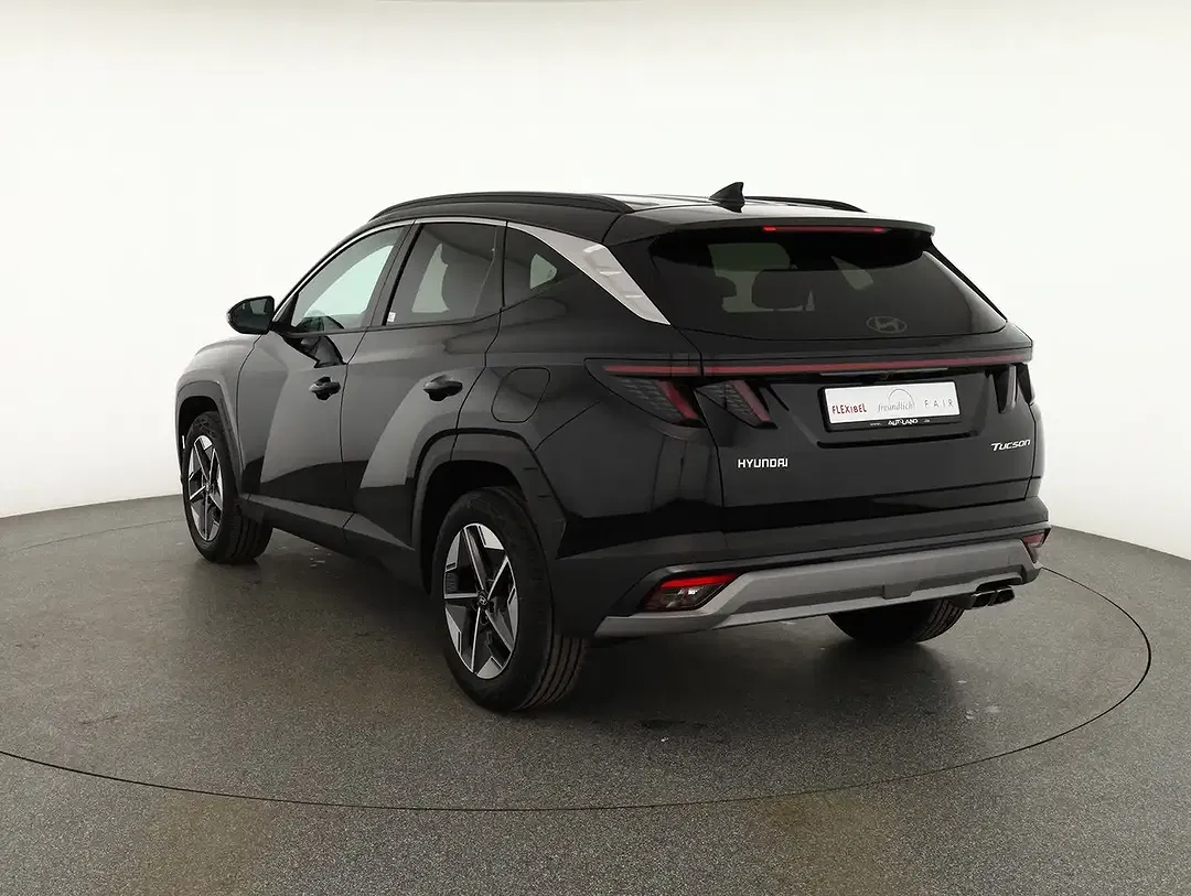 Hyundai TUCSON - Thumbnail 3