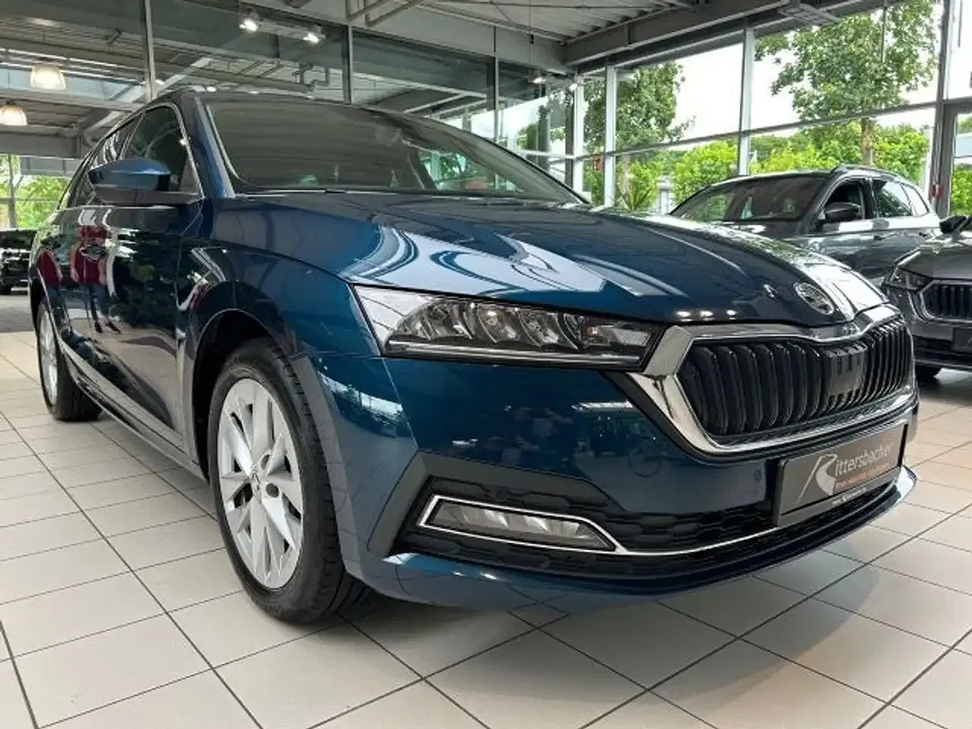 Skoda Octavia - Thumbnail 4