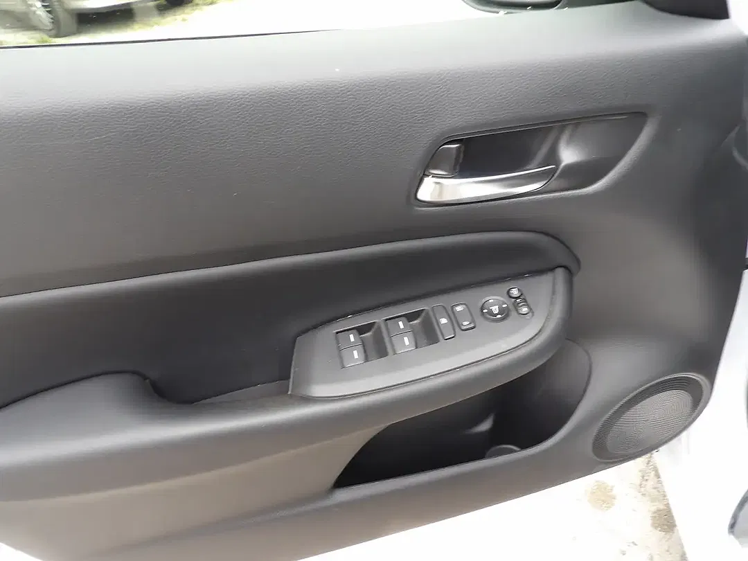Honda Jazz - Thumbnail 14