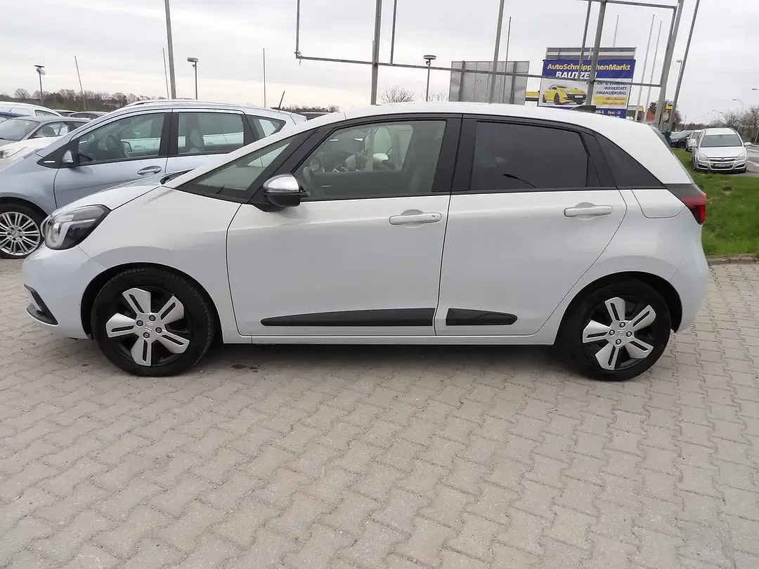 Honda Jazz - Thumbnail 2
