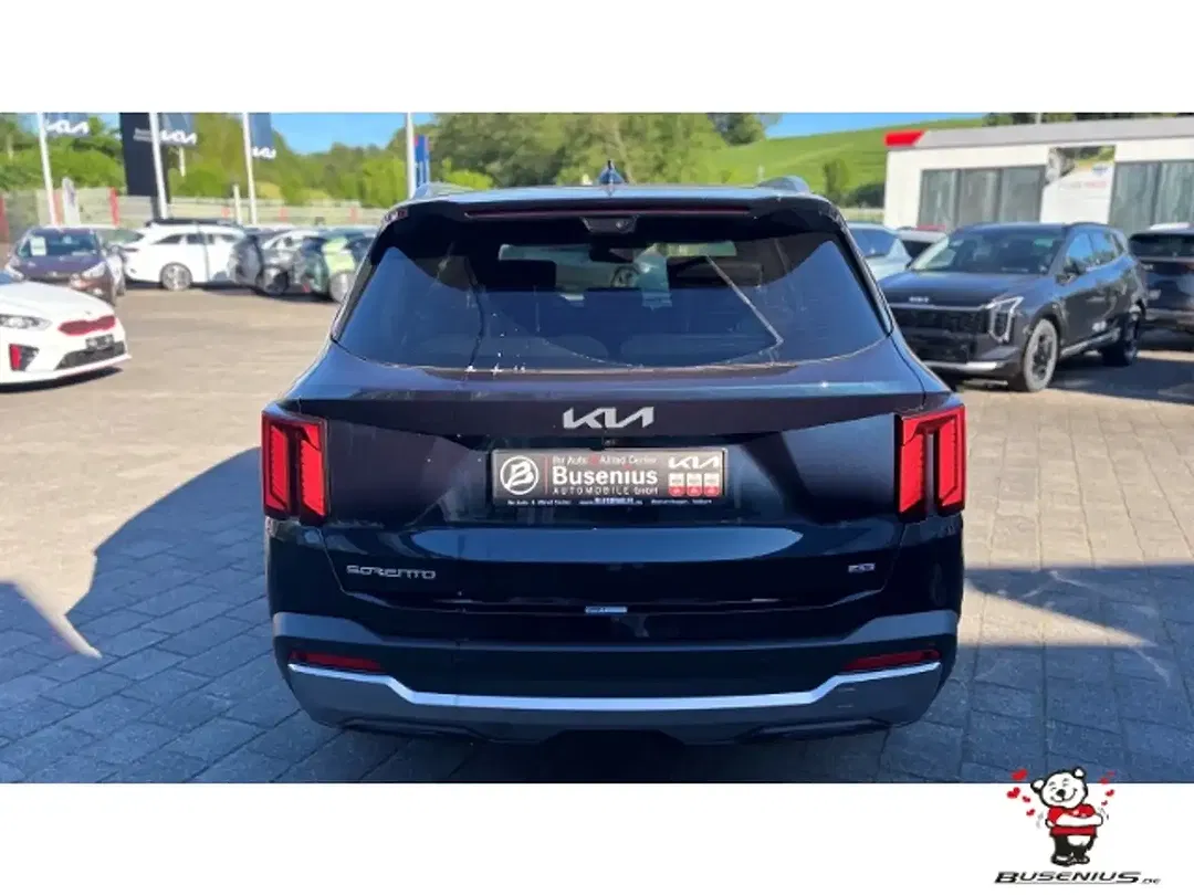 Kia Sorento - Thumbnail 4