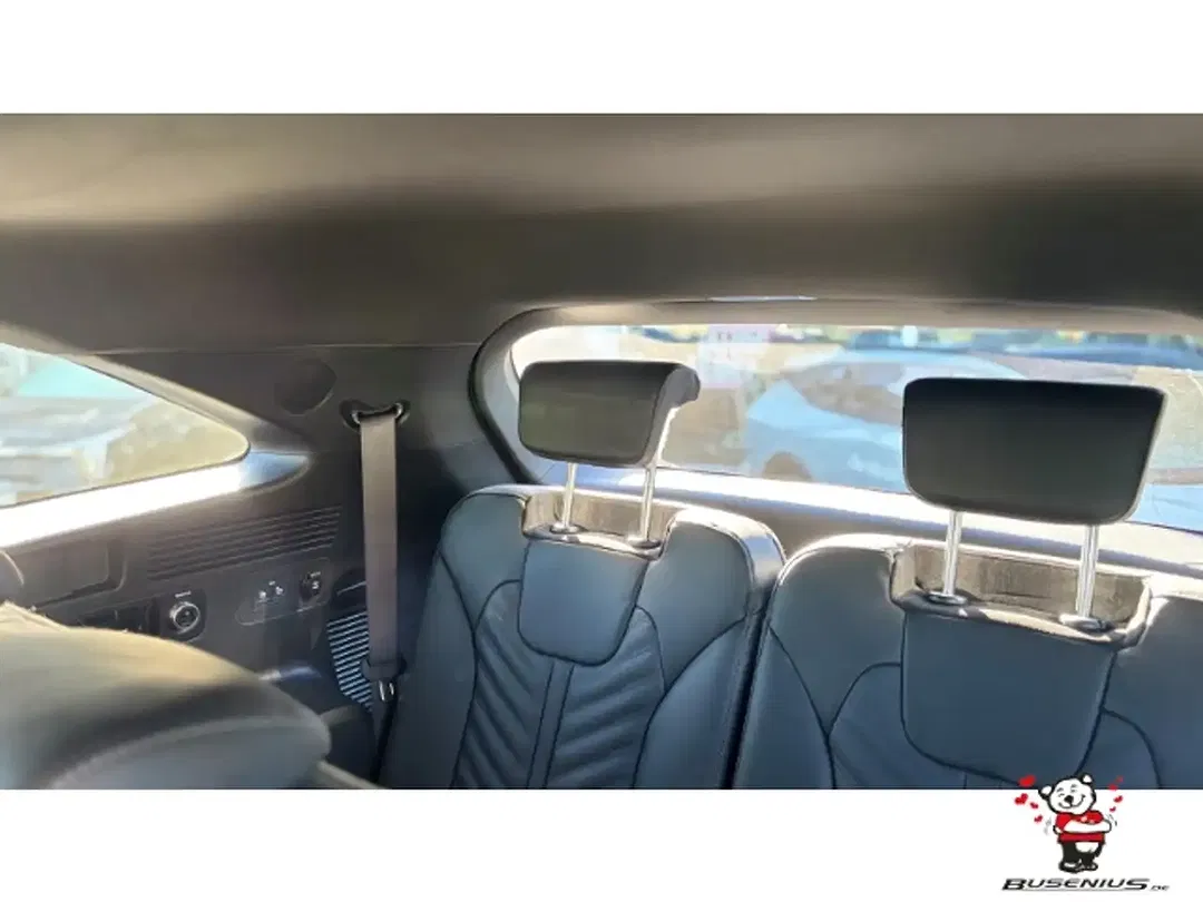 Kia Sorento - Thumbnail 6