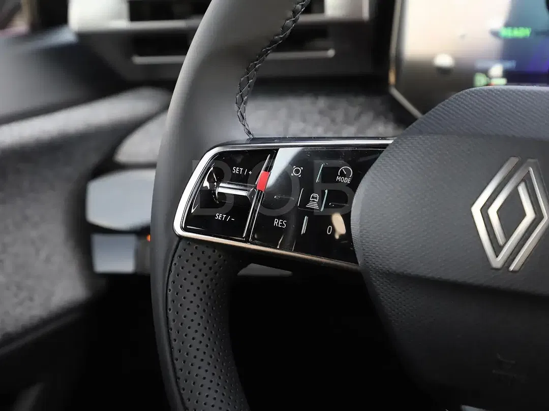 Renault Clio - Thumbnail 10