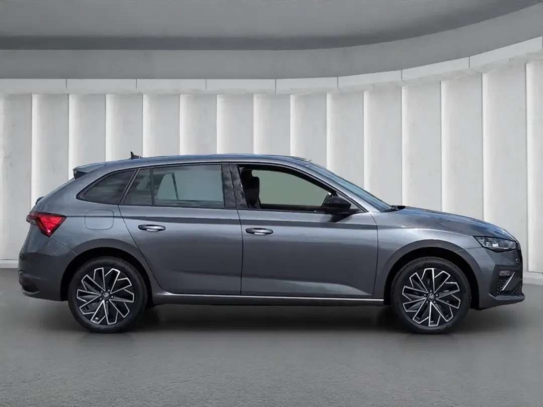 Skoda Scala - Thumbnail 2