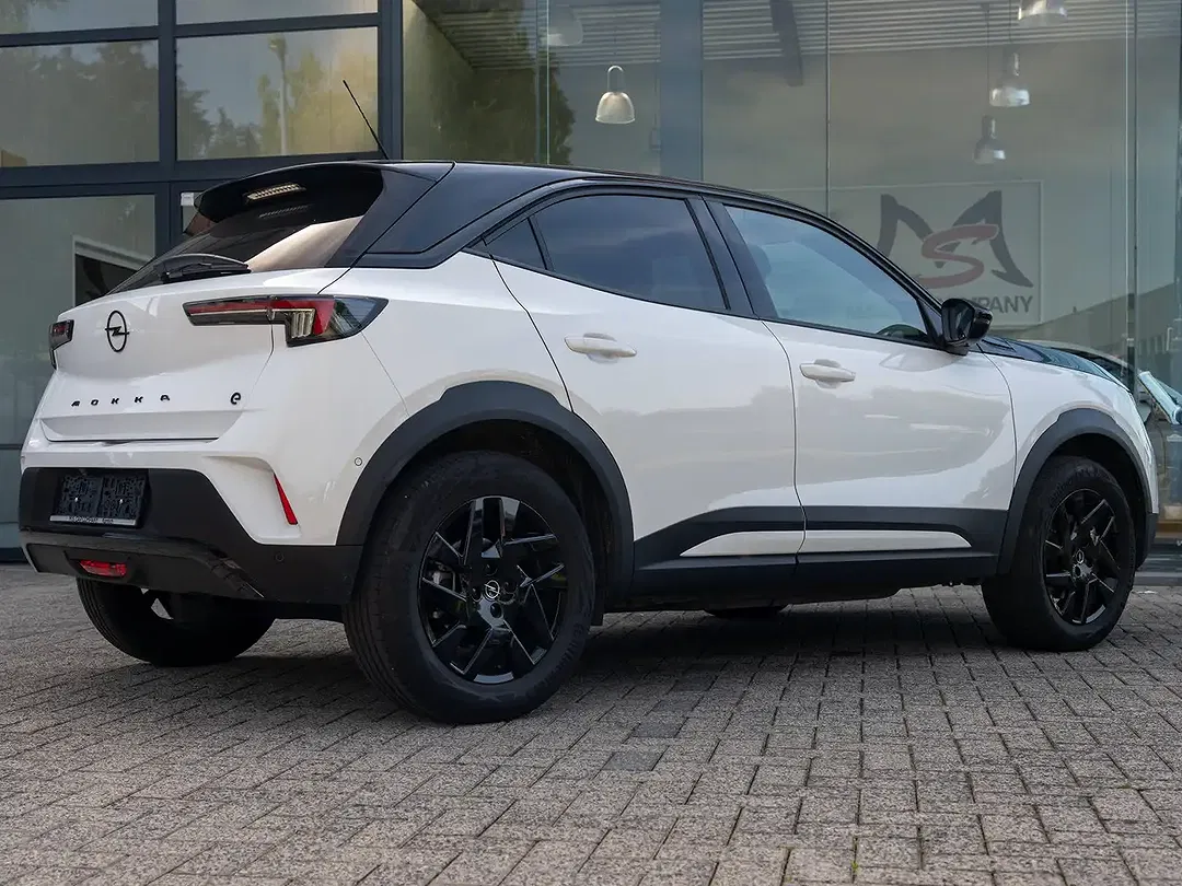 Opel Mokka-E - Thumbnail 2