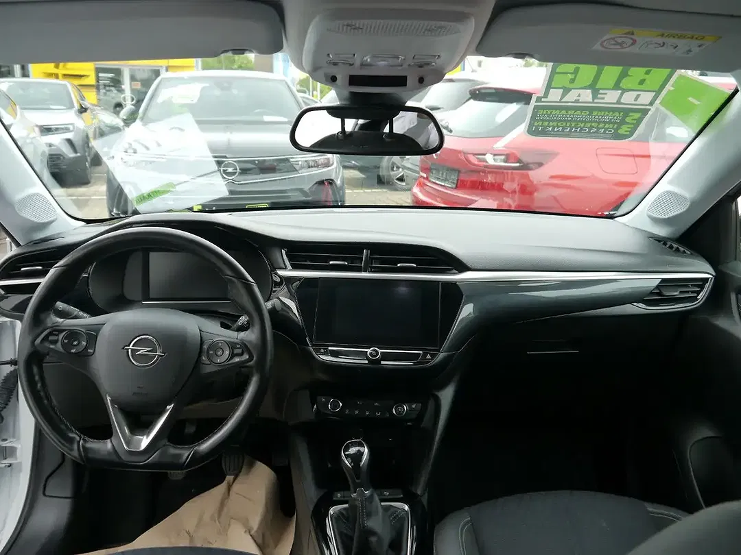 Opel Corsa - Thumbnail 11