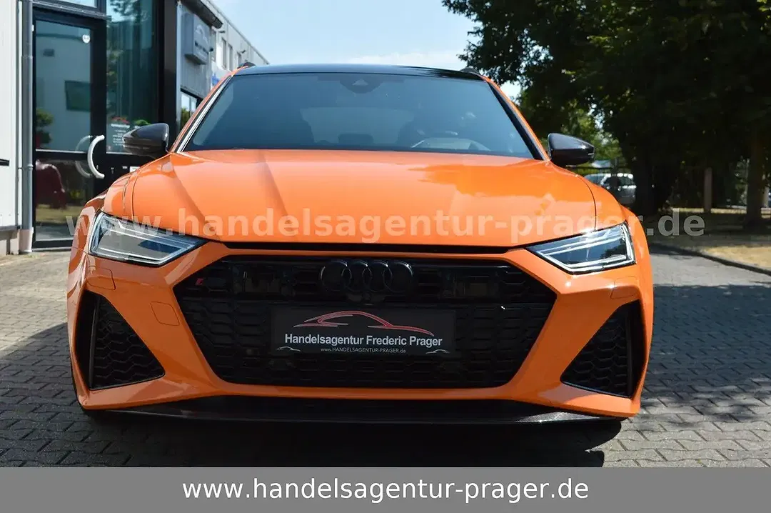 Audi RS6 - Thumbnail 2