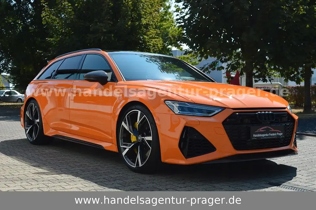 Audi RS6 - Thumbnail 3