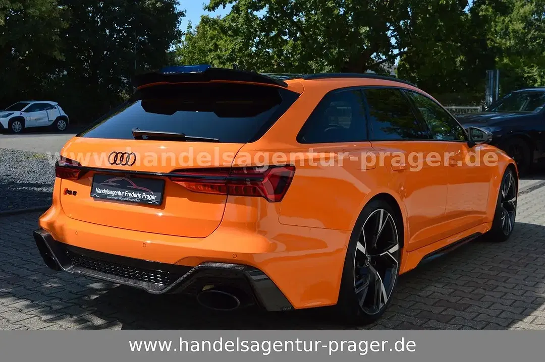Audi RS6 - Thumbnail 9