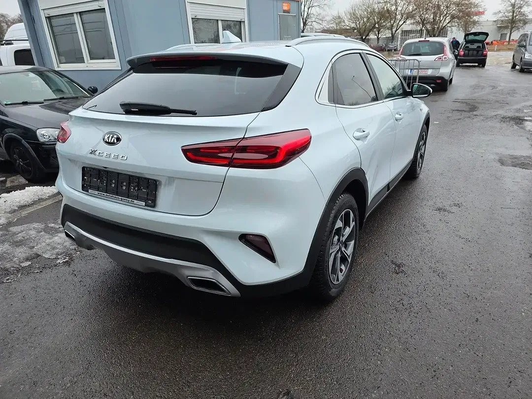 Kia XCeed - Thumbnail 3