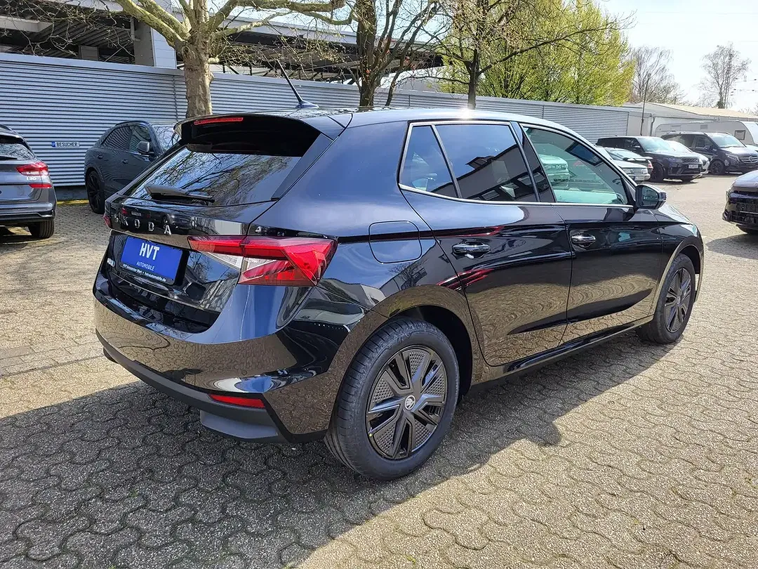 Skoda Fabia - Thumbnail 6