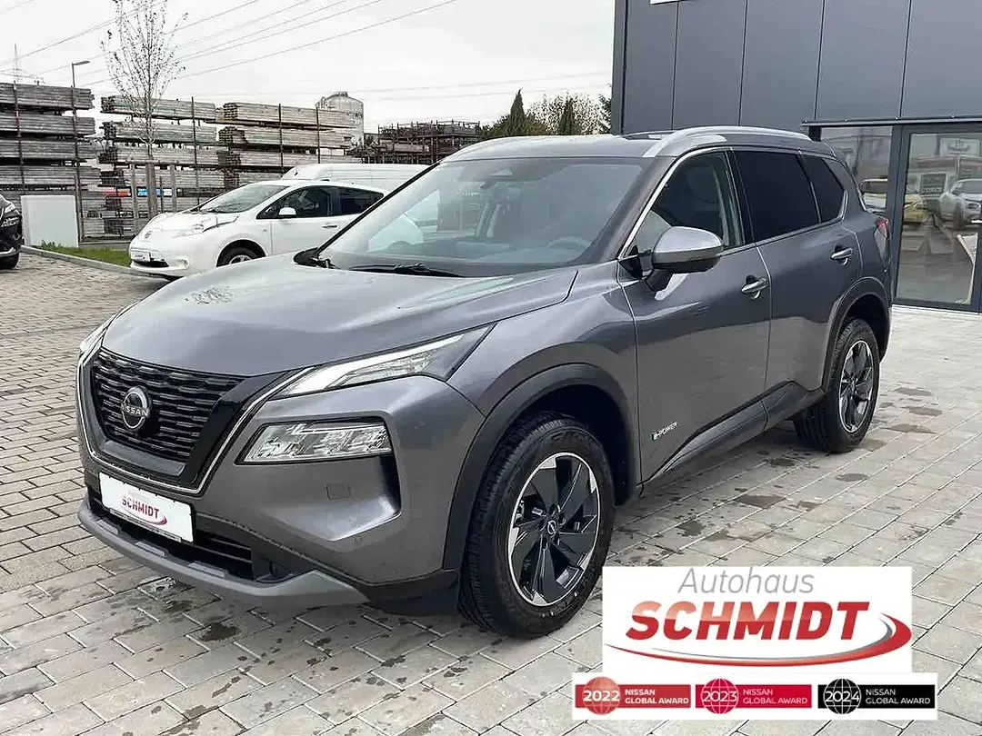 Nissan X-Trail - Thumbnail 1