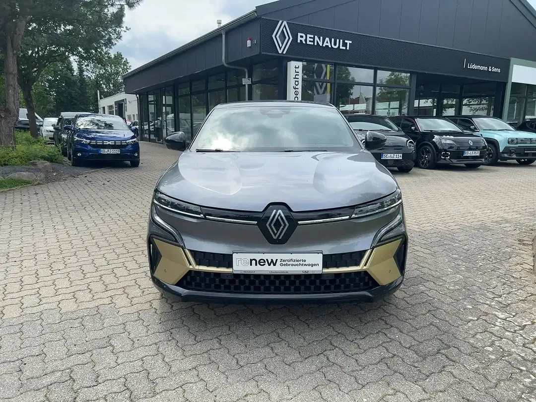 Renault Megane E-Tech - Thumbnail 6