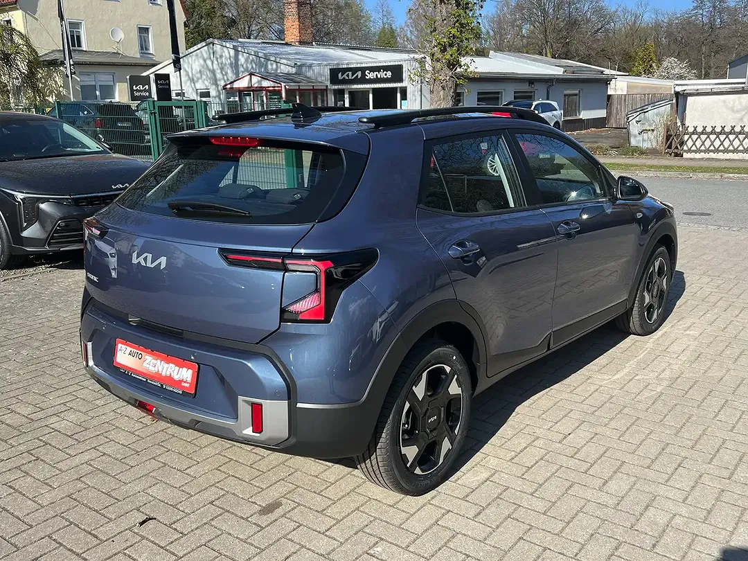 Kia Stonic - Thumbnail 4