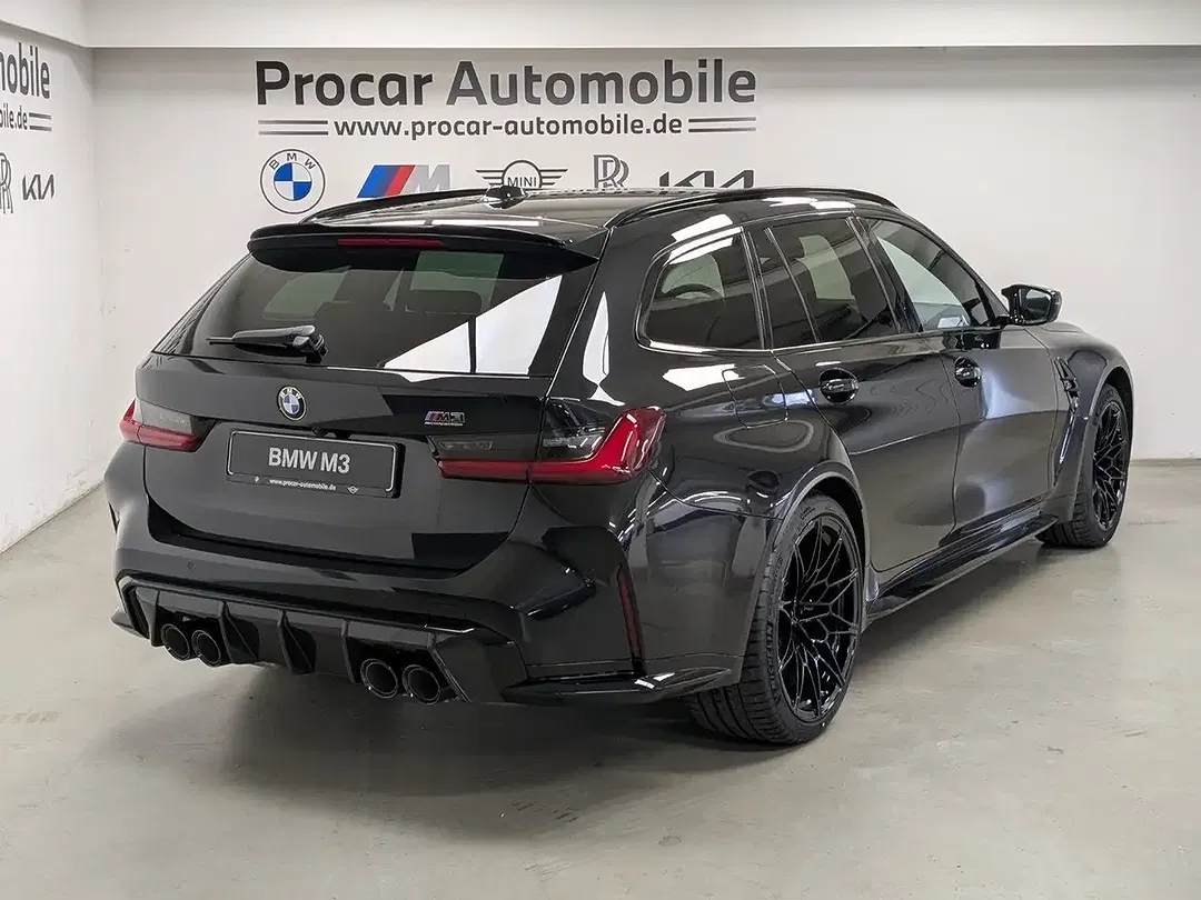 BMW M3 - Thumbnail 4