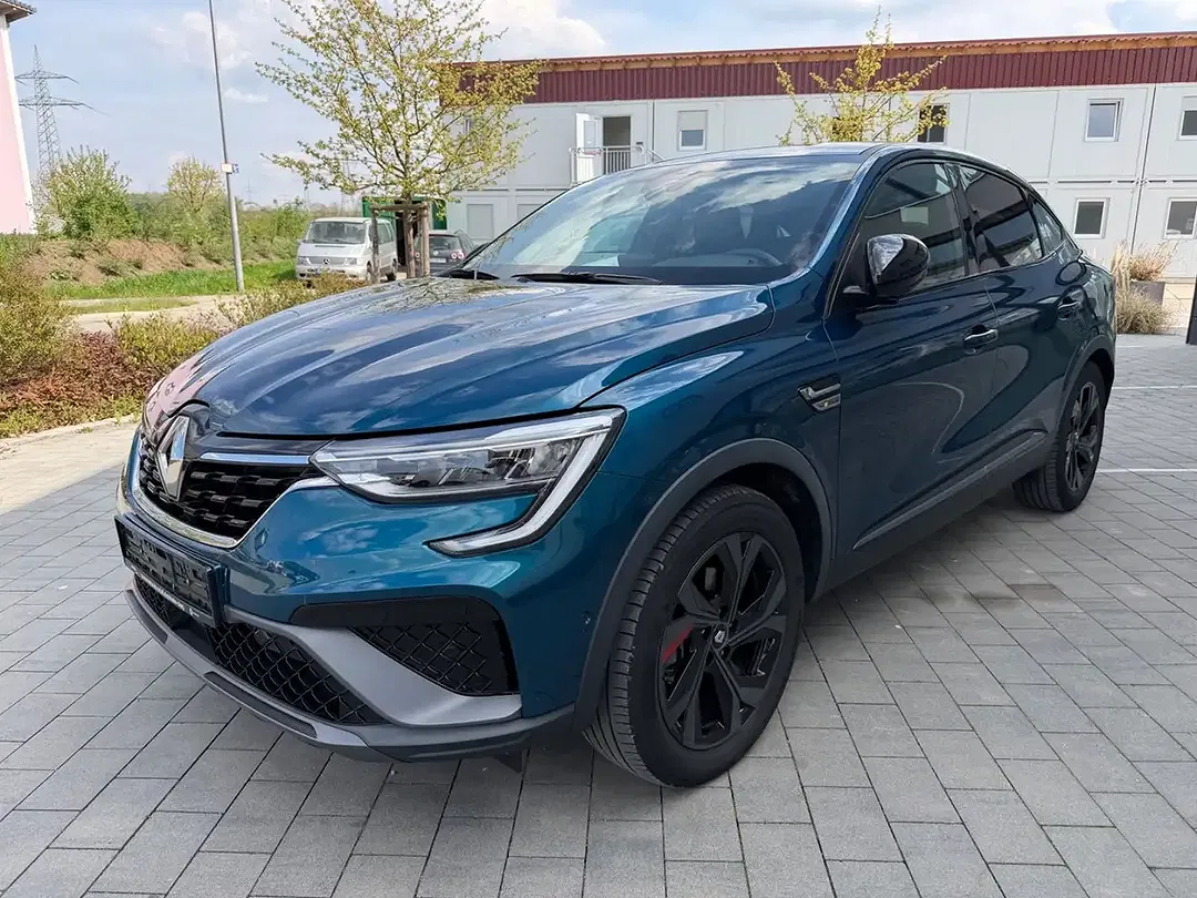 Renault Arkana - Thumbnail 2