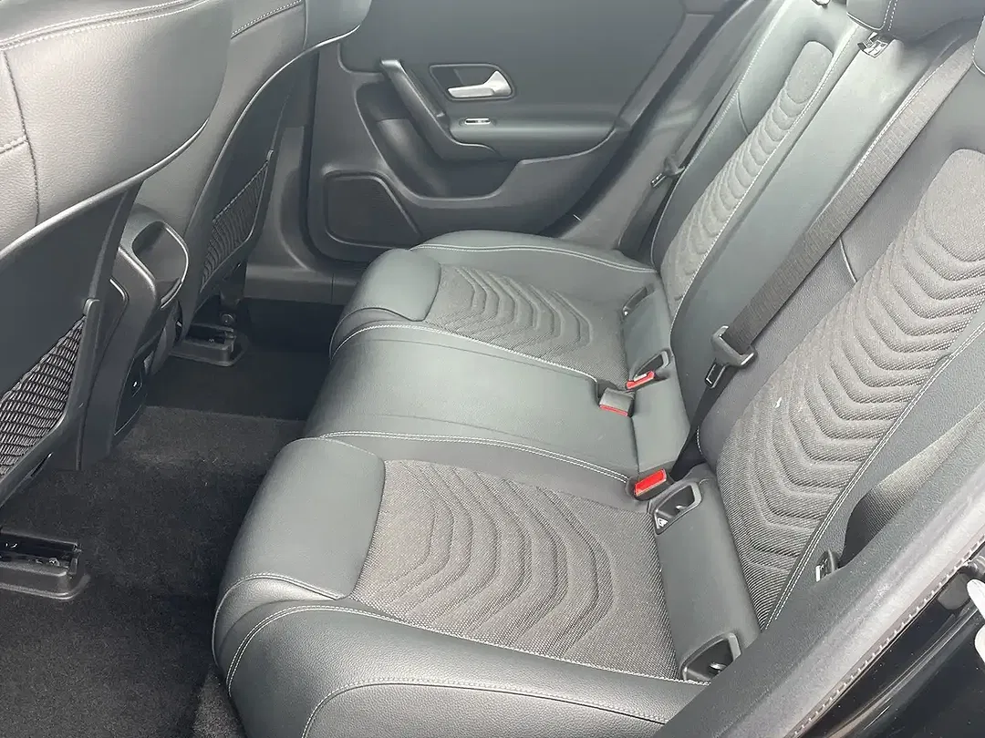 Mercedes-Benz CLA 180 - Thumbnail 7