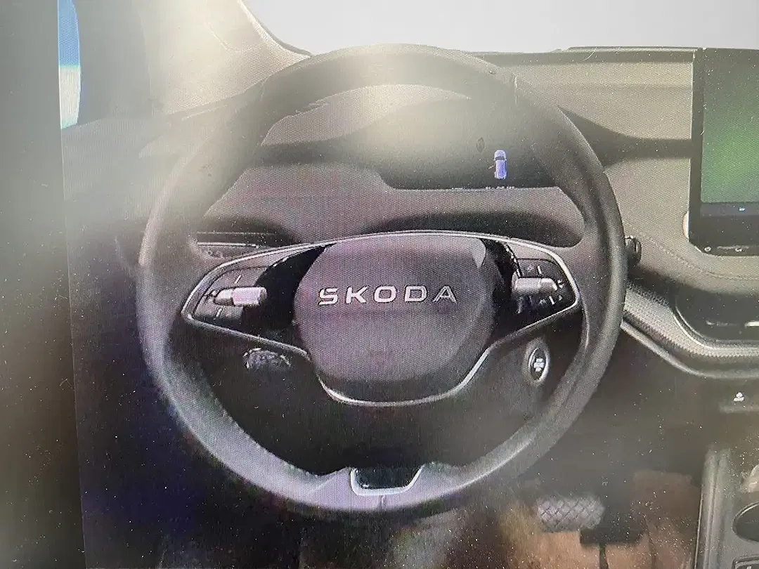 Skoda Elroq - Thumbnail 5