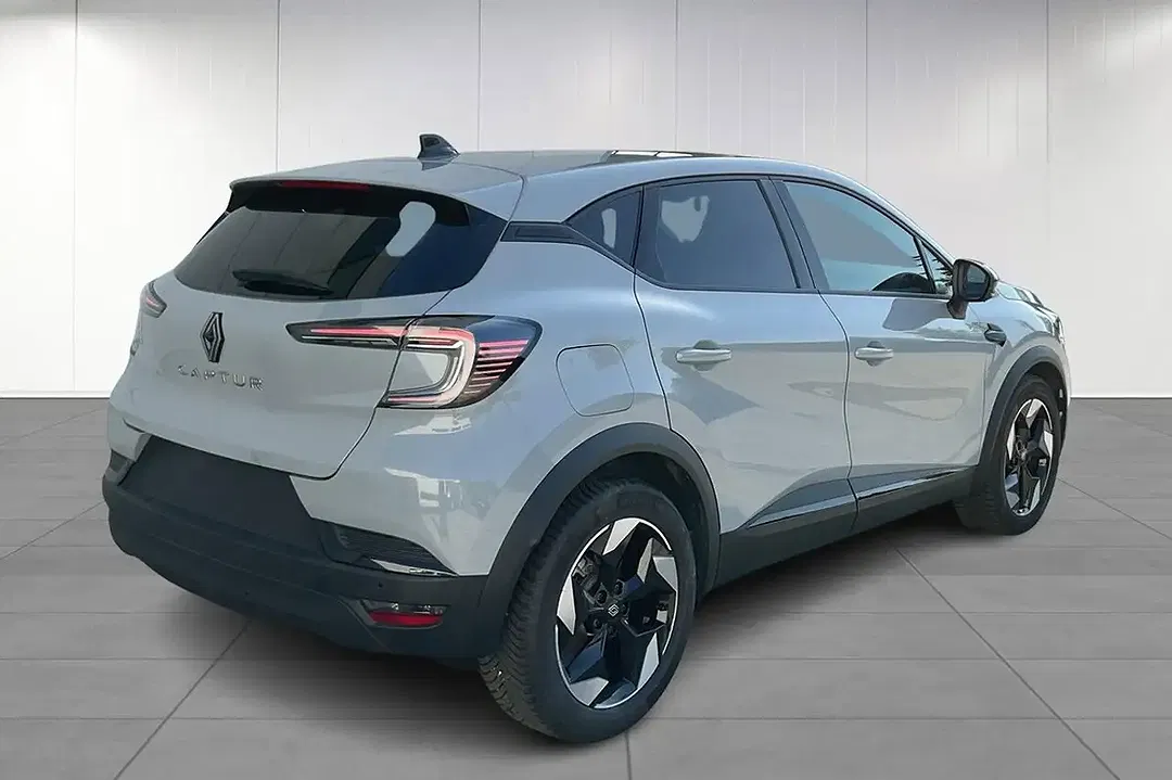 Renault Captur - Thumbnail 3