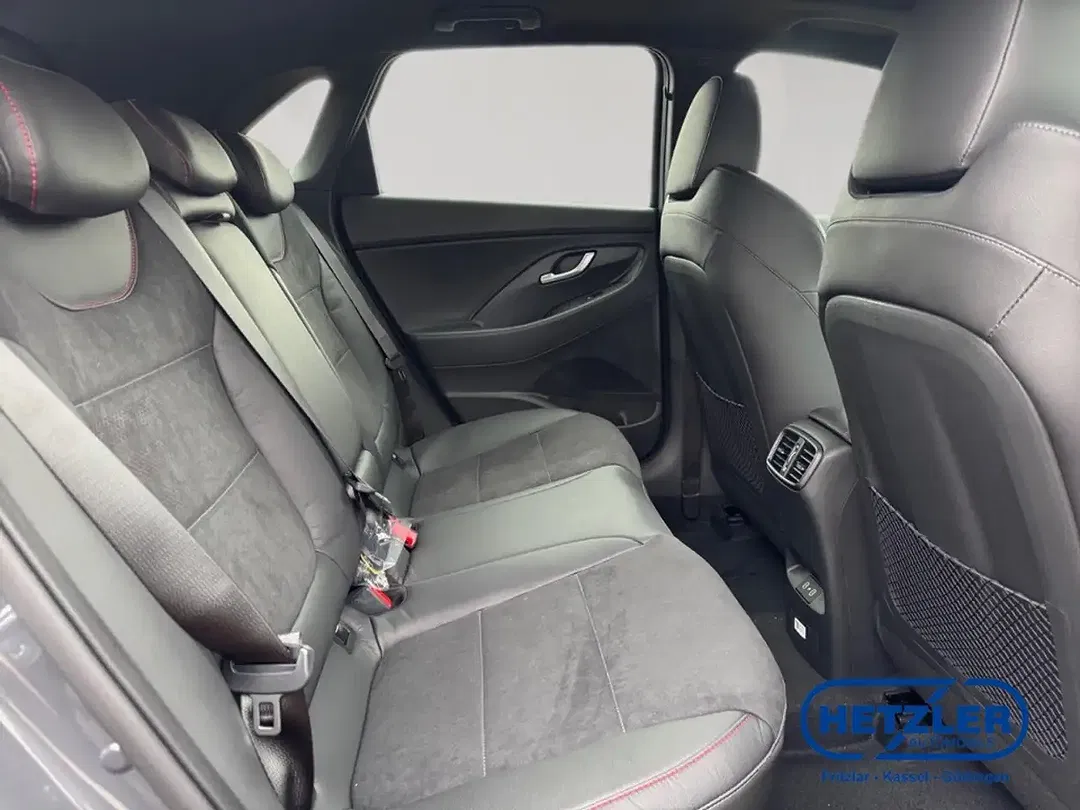 Hyundai i30 - Thumbnail 13