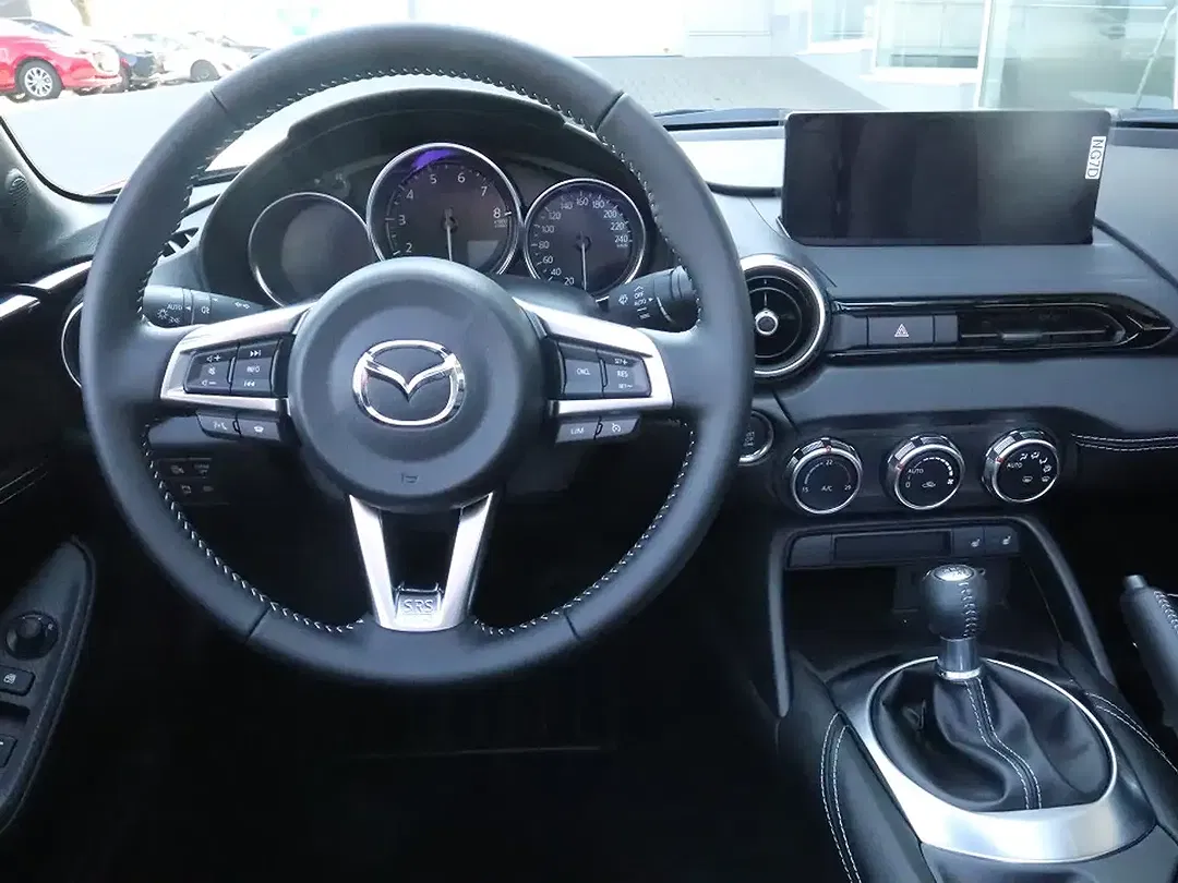 Mazda MX-5 - Thumbnail 14