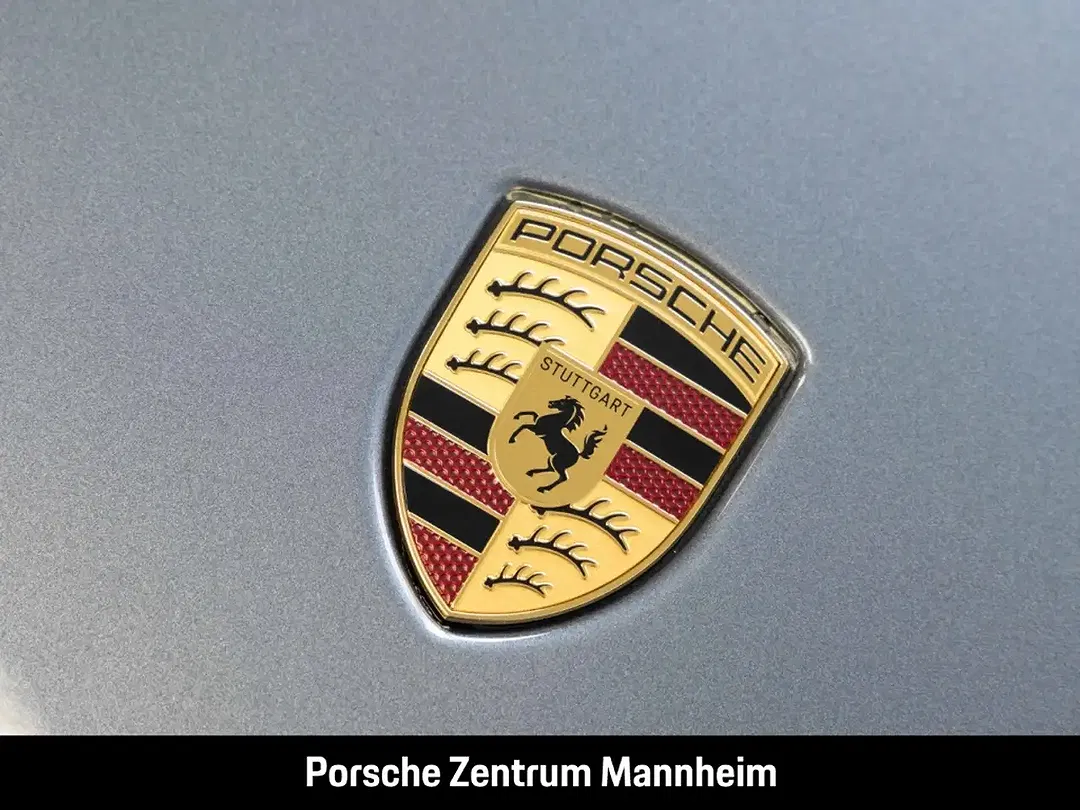 Porsche 992 - Thumbnail 12