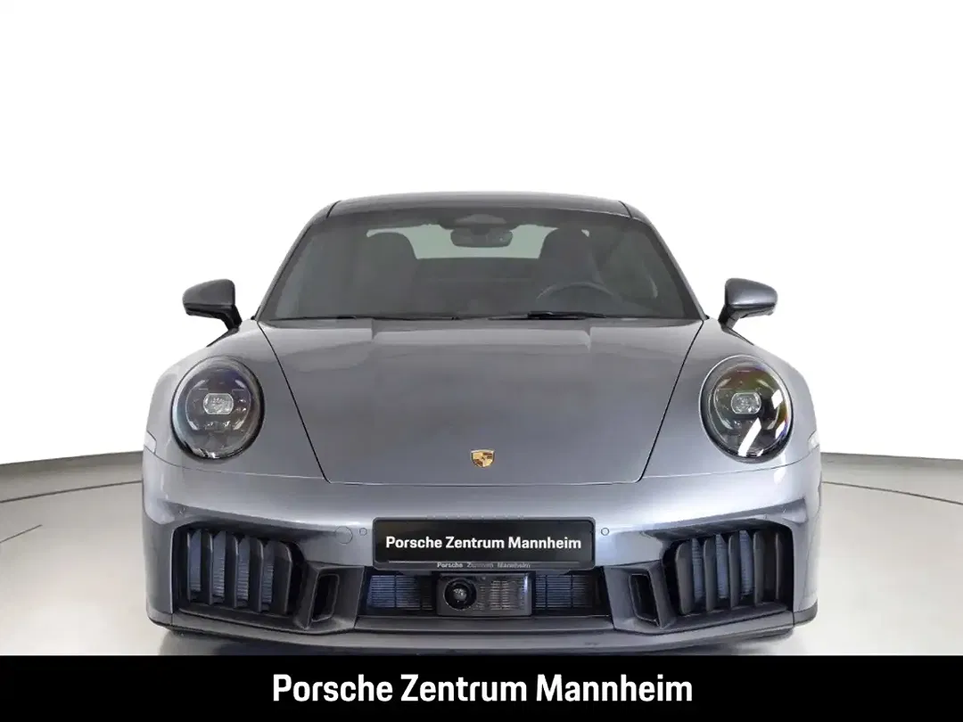 Porsche 992 - Thumbnail 6
