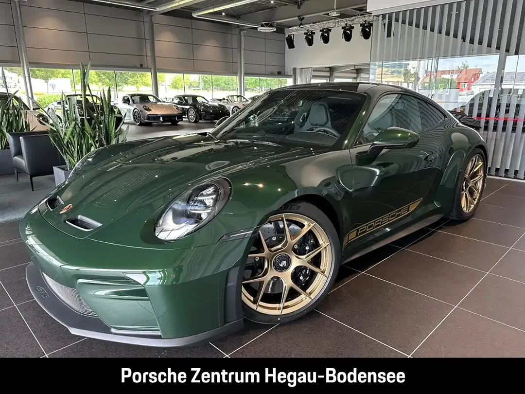 Porsche 992 - Thumbnail 1