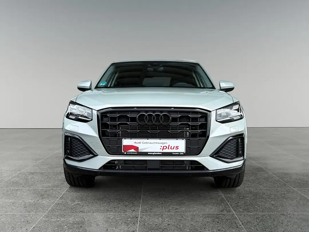 Audi Q2 - Thumbnail 4