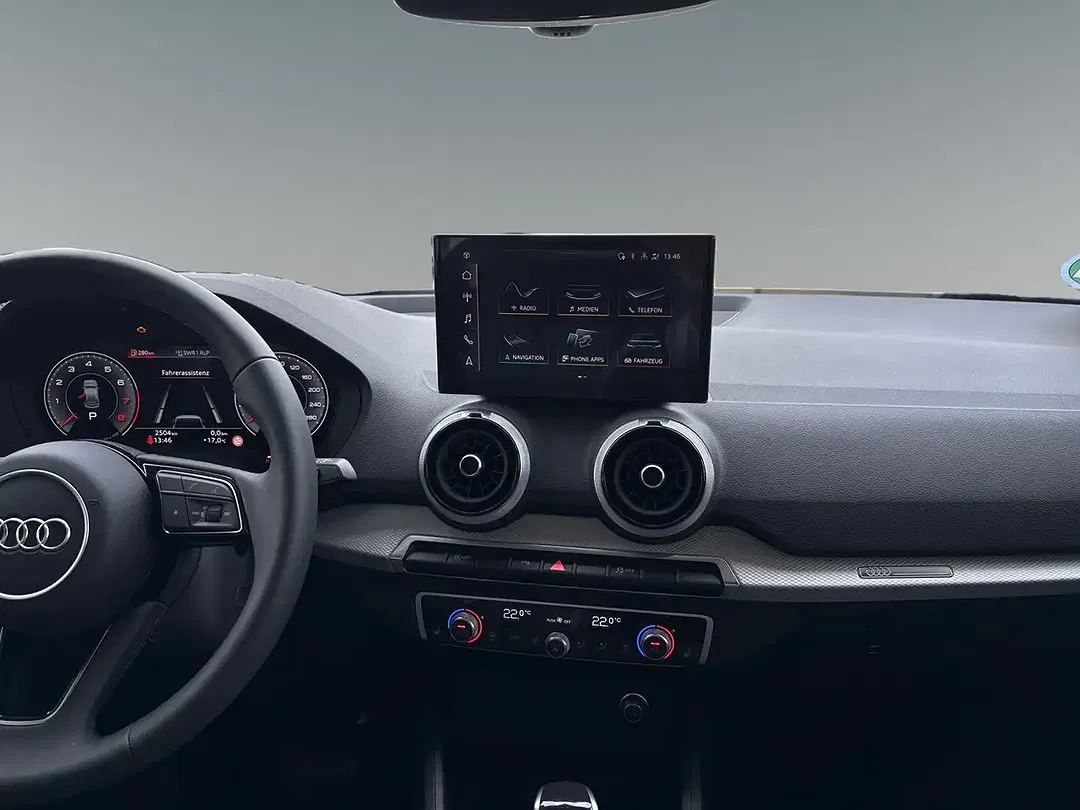 Audi Q2 - Thumbnail 8
