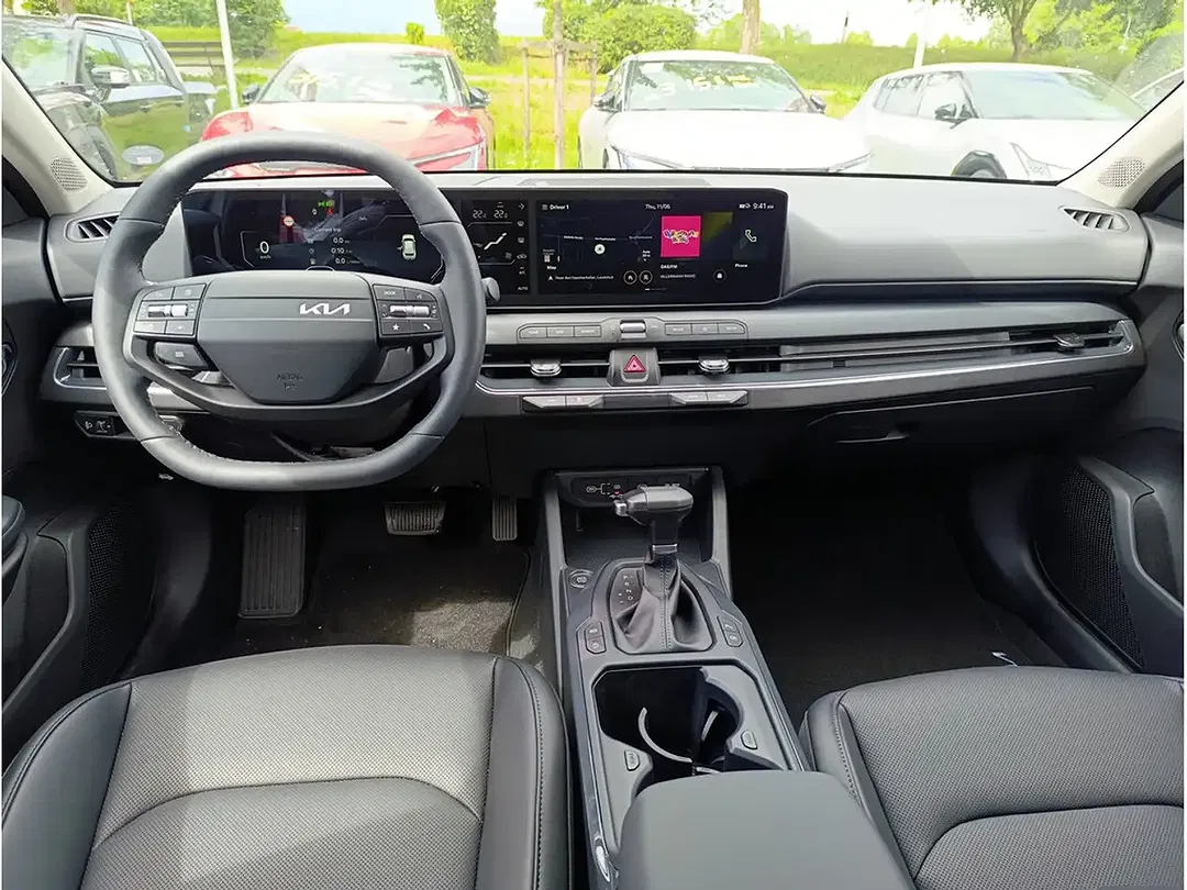 Kia K4 - Thumbnail 11