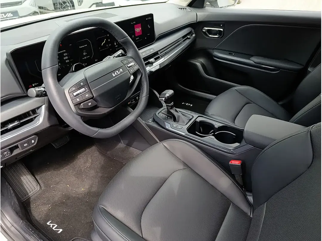 Kia K4 - Thumbnail 6