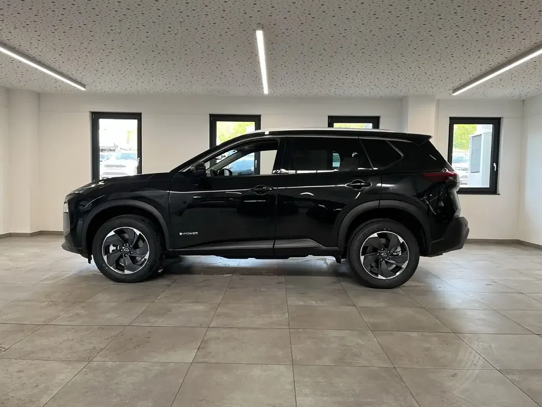 Nissan X-Trail - Thumbnail 2