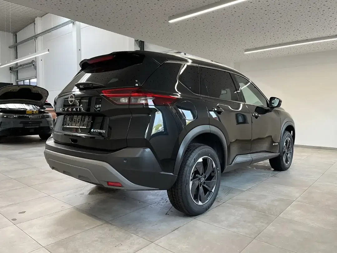 Nissan X-Trail - Thumbnail 4