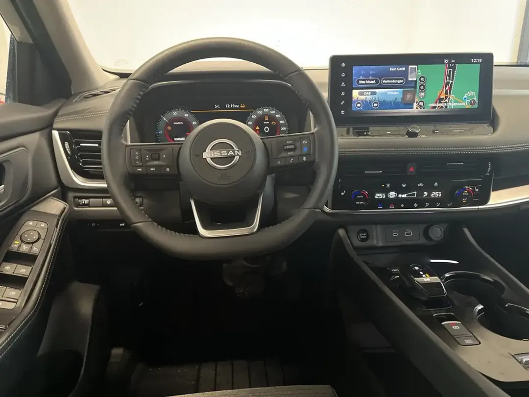 Nissan X-Trail - Thumbnail 8