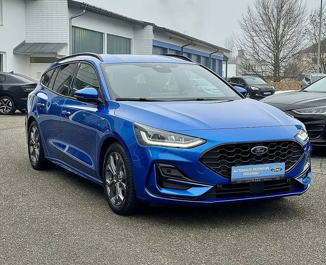 Ford Focus - Thumbnail 10