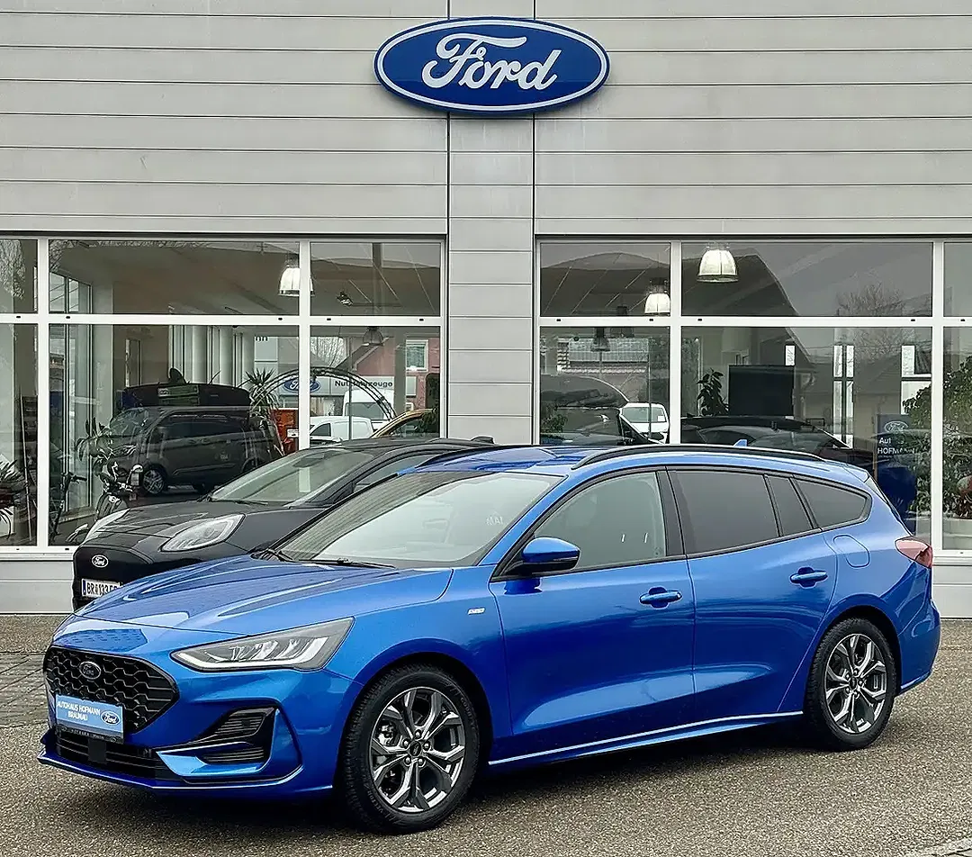 Ford Focus - Thumbnail 8
