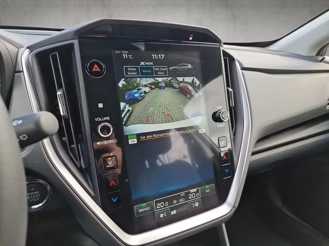Subaru Crosstrek - Thumbnail 14
