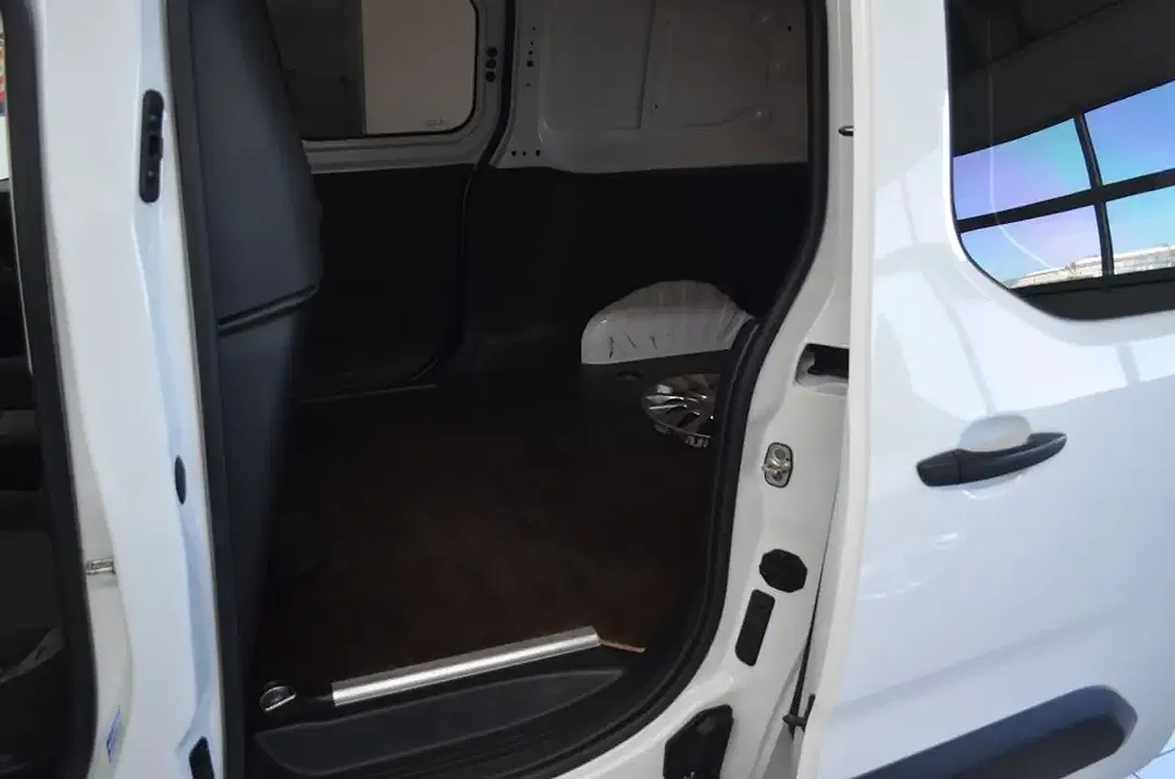 Toyota Proace City - Thumbnail 12