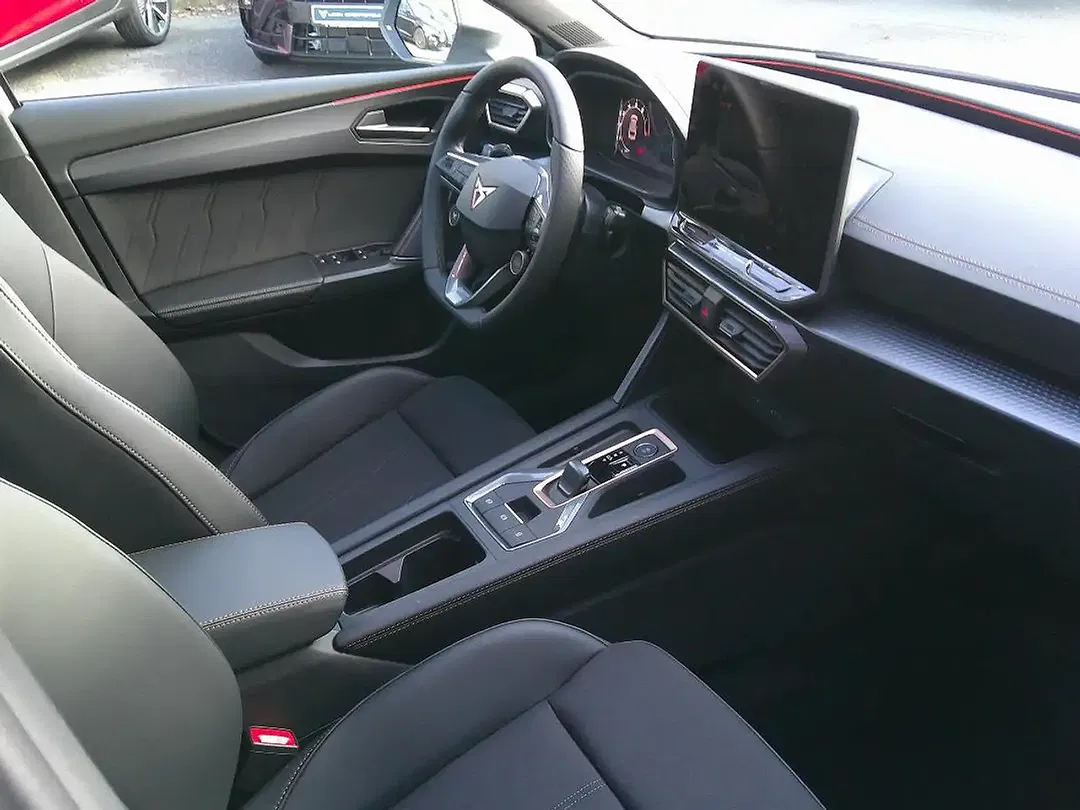 CUPRA Leon - Thumbnail 12