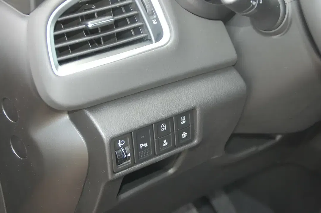 Suzuki S-Cross - Thumbnail 15