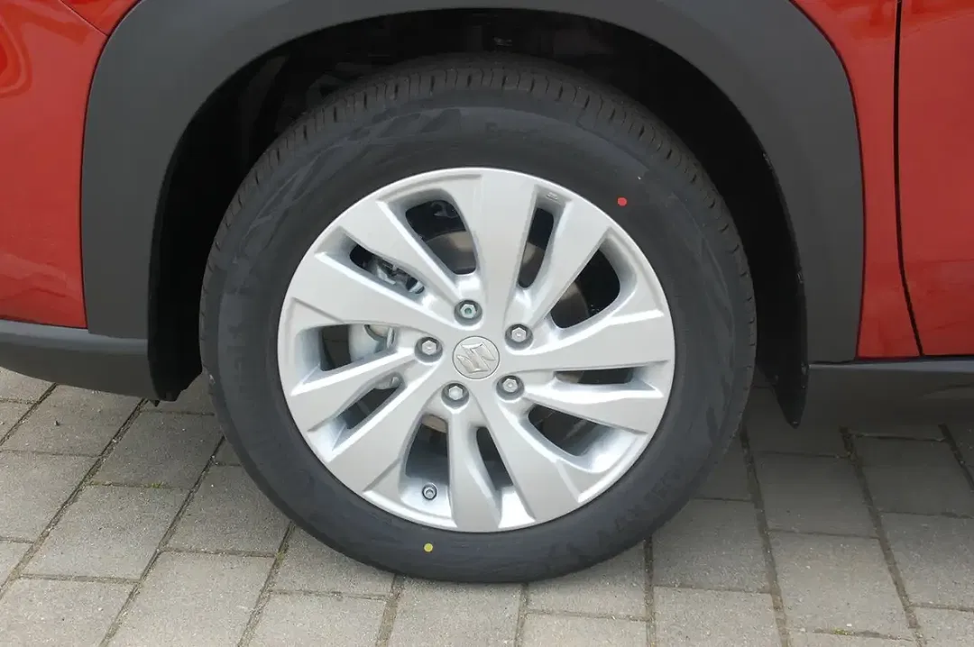 Suzuki S-Cross - Thumbnail 9