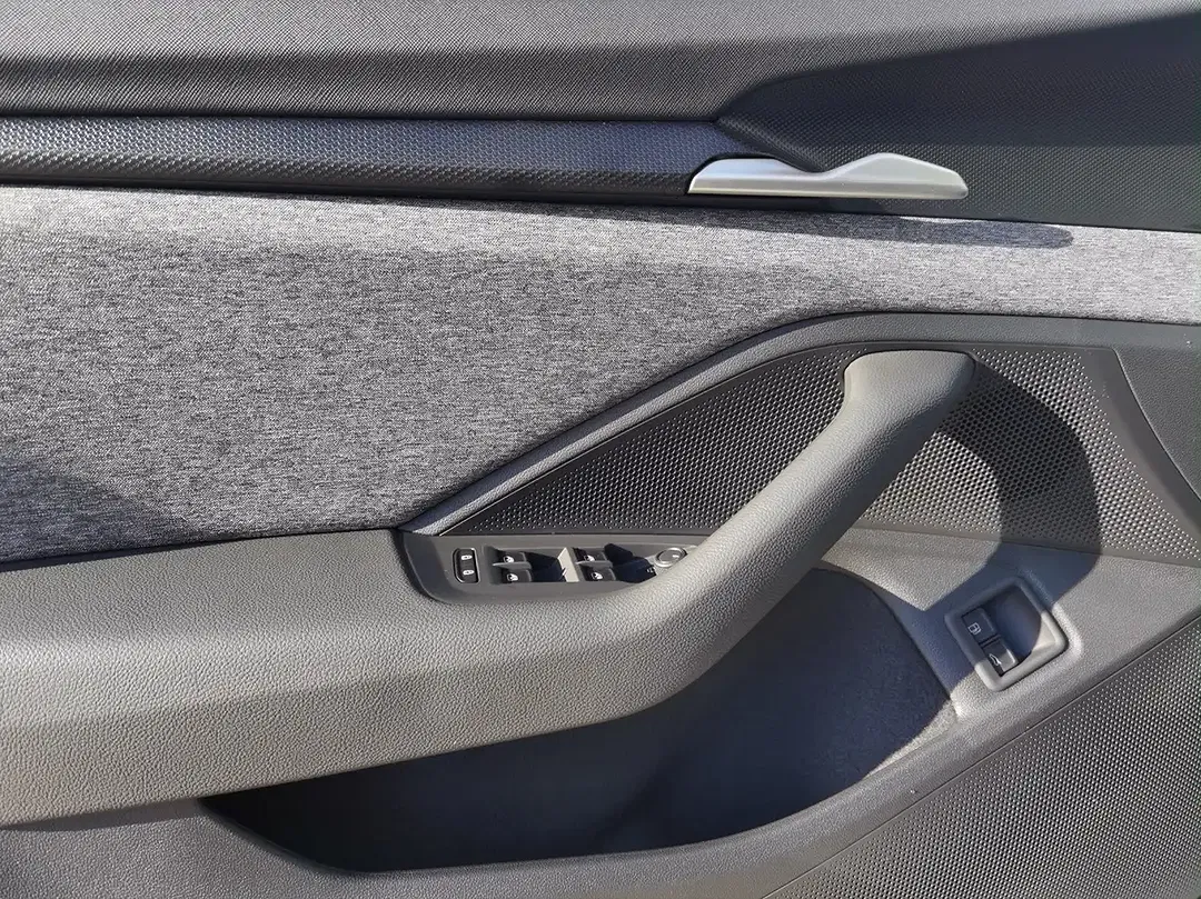 Skoda Superb - Thumbnail 6
